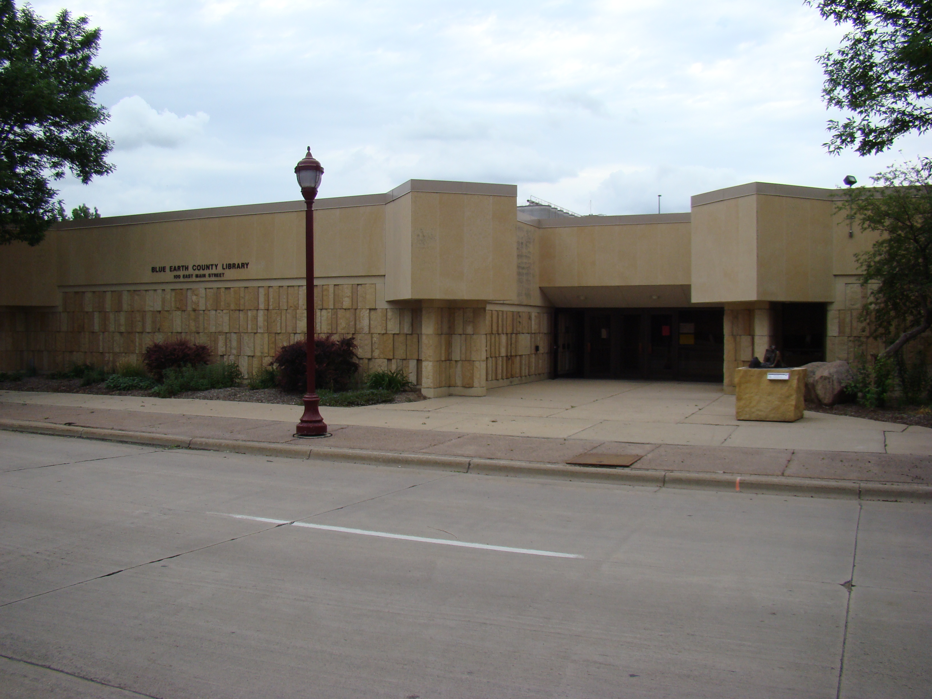 Picture of the Blue Earth County Library Building